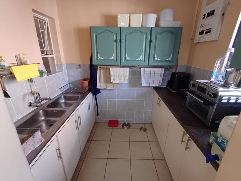 6 Bedroom Property for Sale in Vredenburg Western Cape